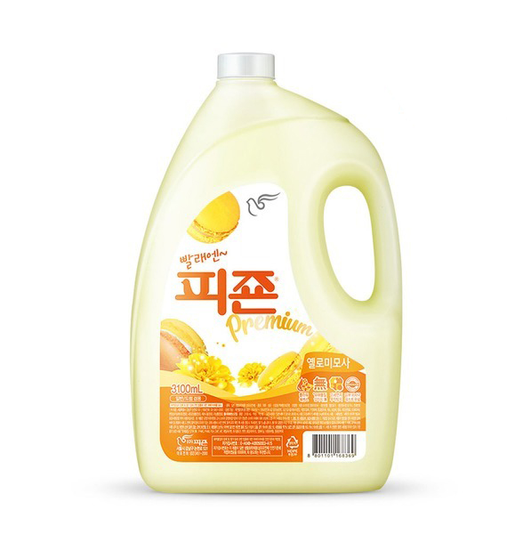 Кондиционер для белья Yellow Mimosa Softener с ароматом желтой мимозы 3100 мл, бутылка 1/4